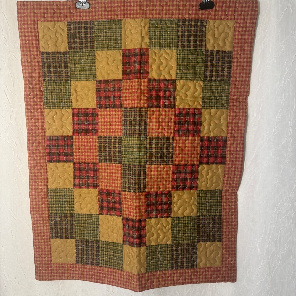 NWT Patchwork Quilted Pillow Shams Standard Red Green‎ Tan Gingham Rustic